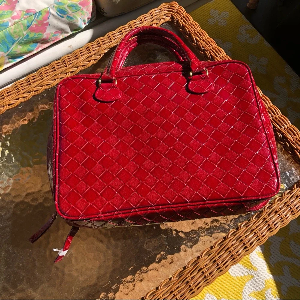 NWOT Estée Lauder Woven Burgundy Vanity Train Case Makeup Travel Laptop Bag